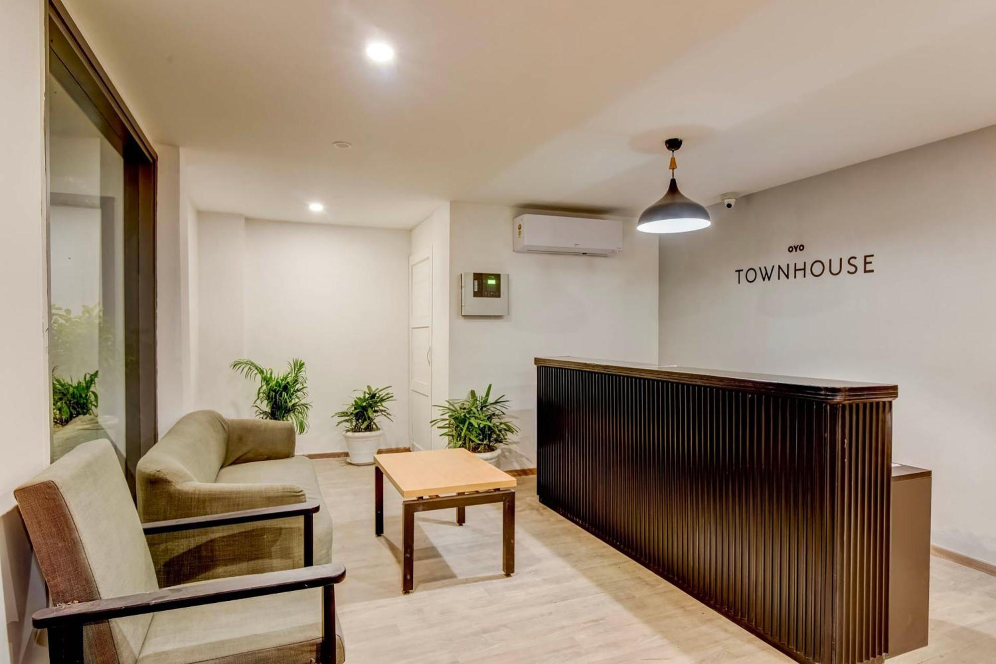 Collection O Singha Chowk Gurgaon Bagian luar foto